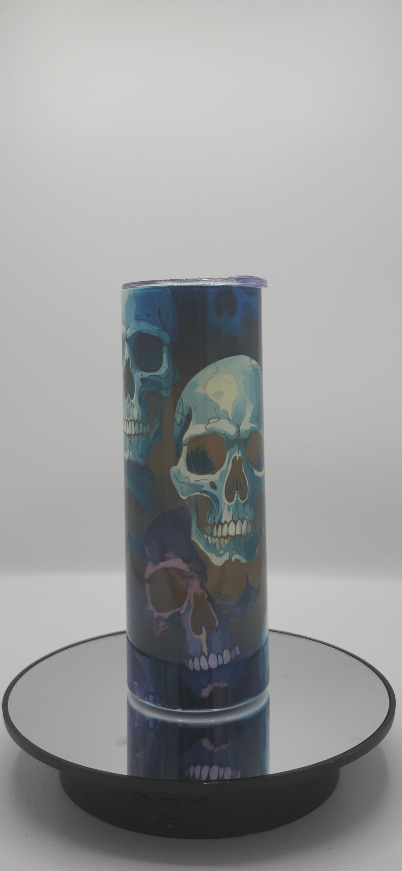 20oz Tumbler with Skulls
